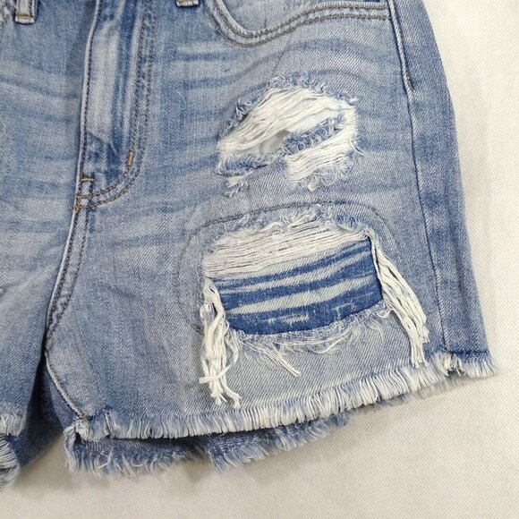 KanCan Estilo Distressed Ripped Denim Cut Off Shorts Women Size S Raw Hem - Picture 2 of 10